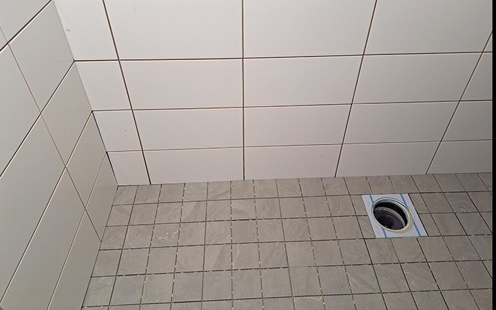 Fescon-Lahden Rakennusrakointi kylpyhuone