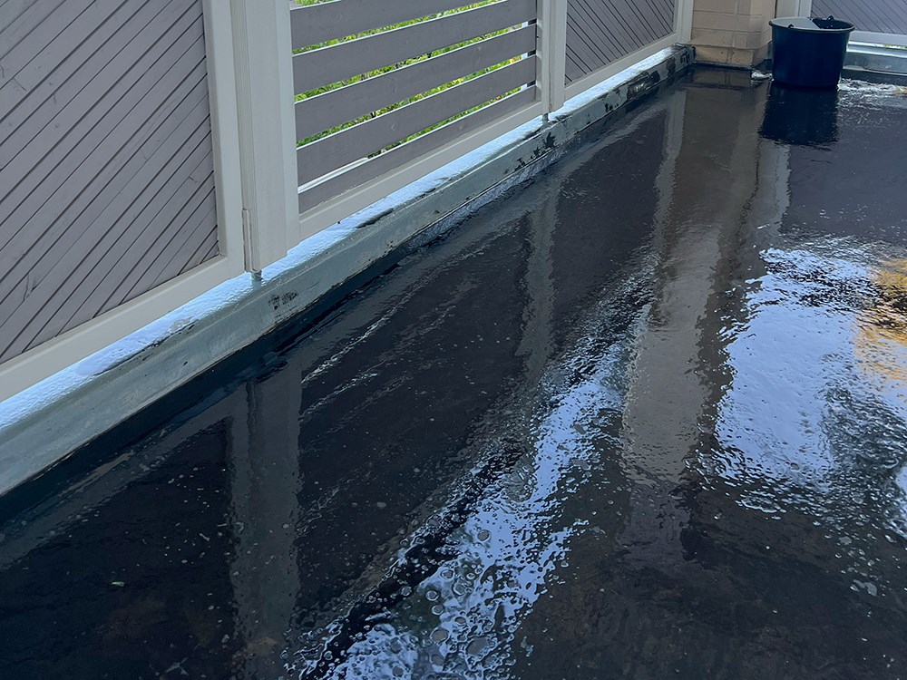 Nanten parvekepinnoitus