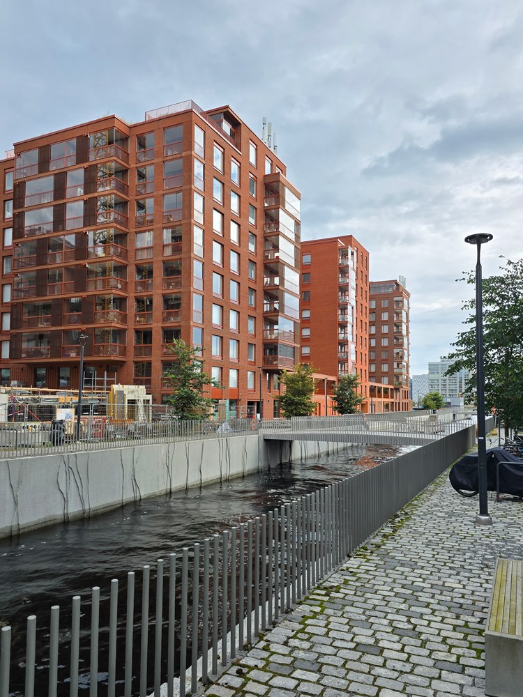 Ranta-Tampellan tie 8, 10 ja 12